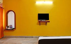 Hotel O By Oyo Red Rose Near Noapara Metro Station